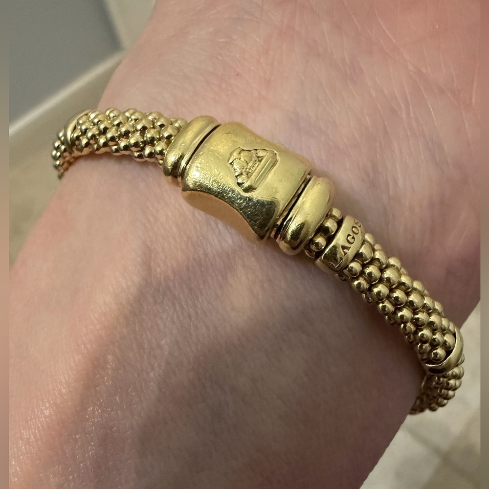 Lagos 18K Gold Station Caviar Bracelet | 6mm | Size M - Picture 5 of 11